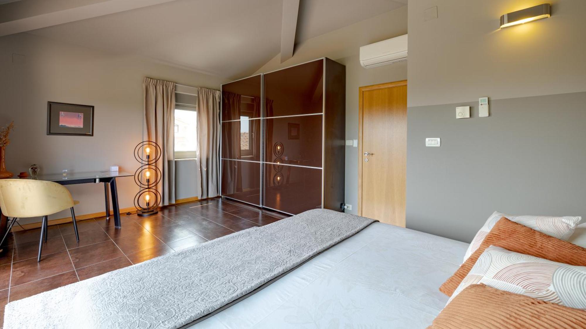 Villa Labin In Zartinj - Luxury Privacy Heated Pool With Auto Cover Eksteriør bilde