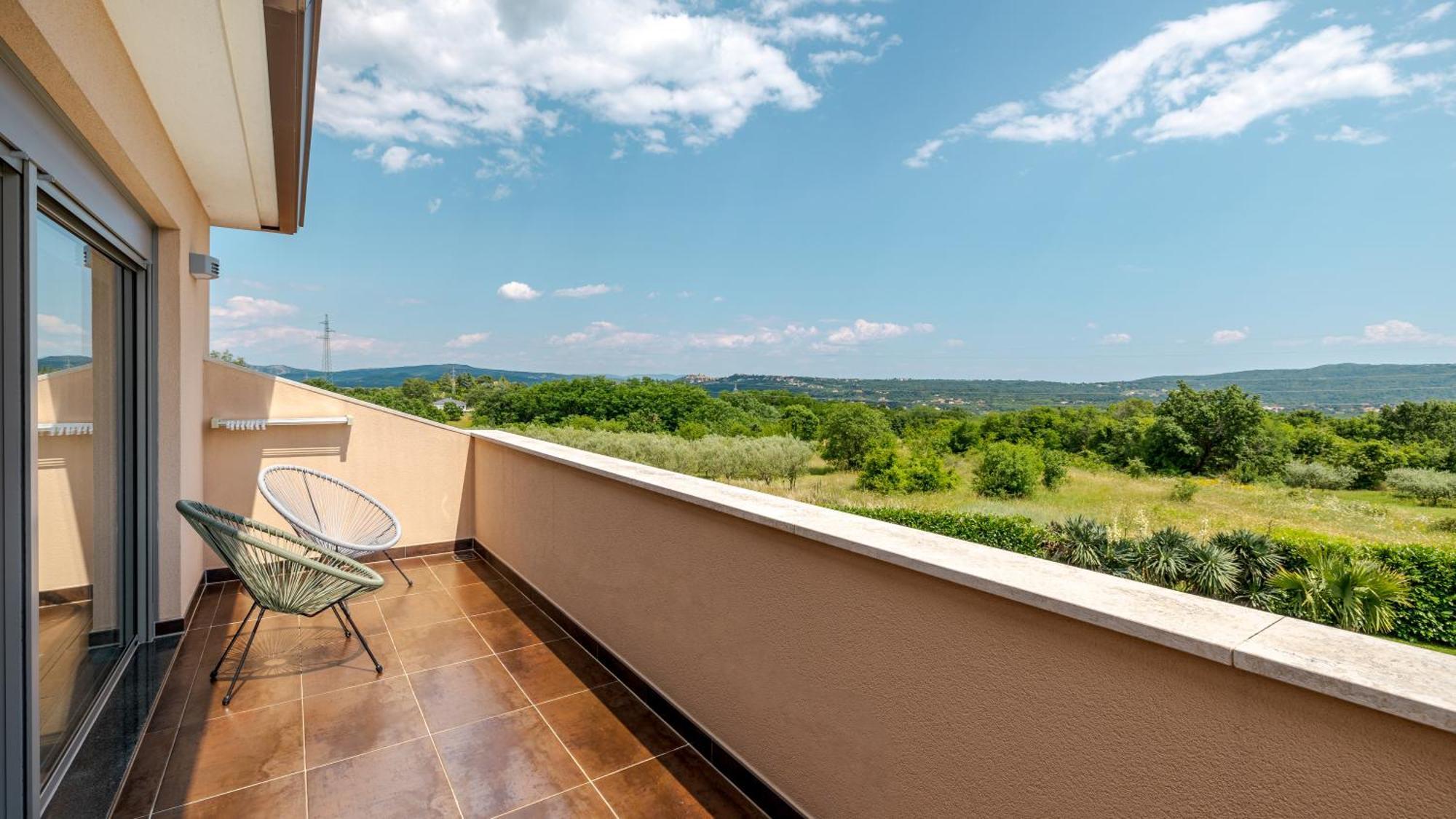 Villa Labin In Zartinj - Luxury Privacy Heated Pool With Auto Cover Eksteriør bilde