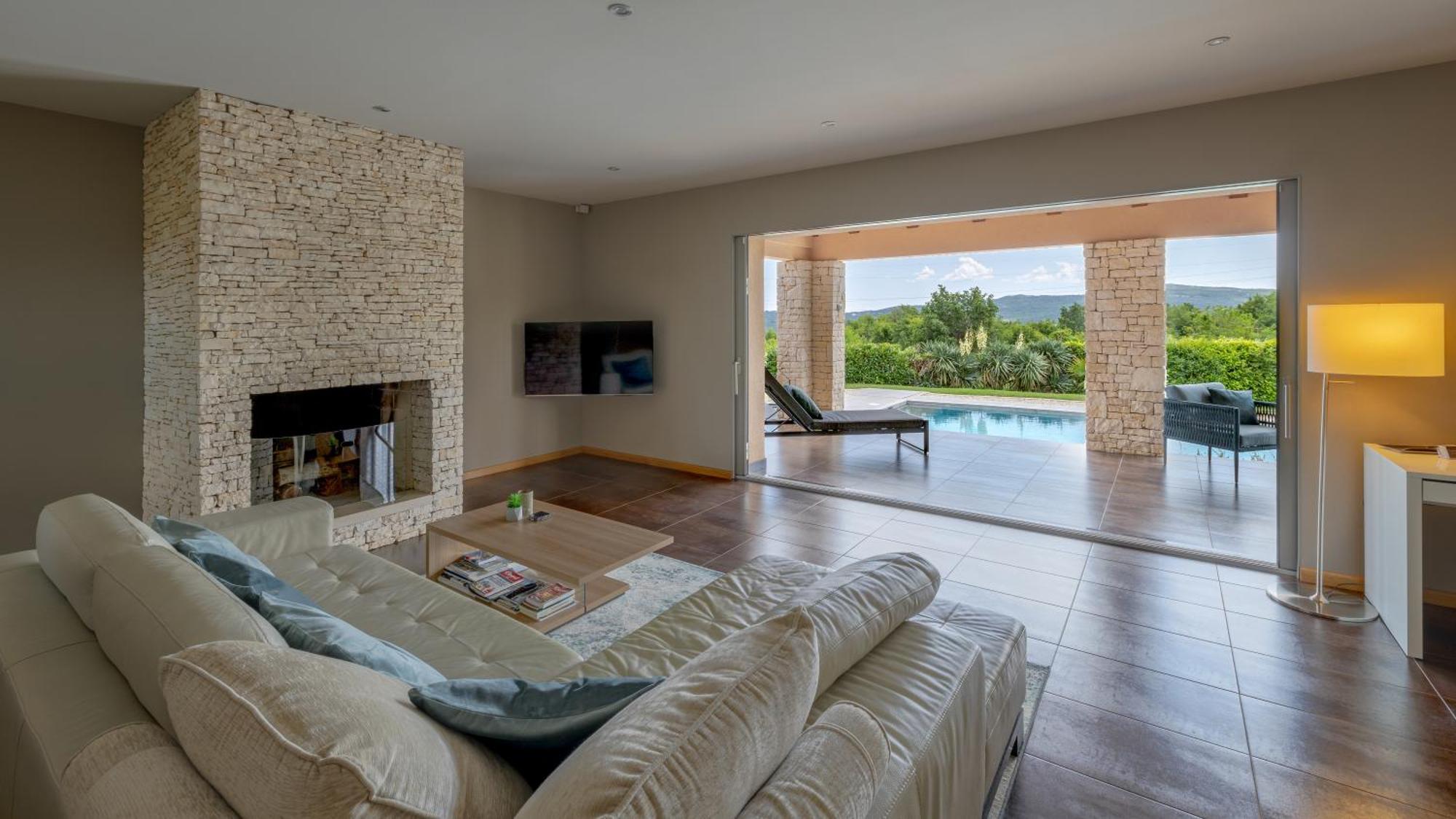 Villa Labin In Zartinj - Luxury Privacy Heated Pool With Auto Cover Eksteriør bilde