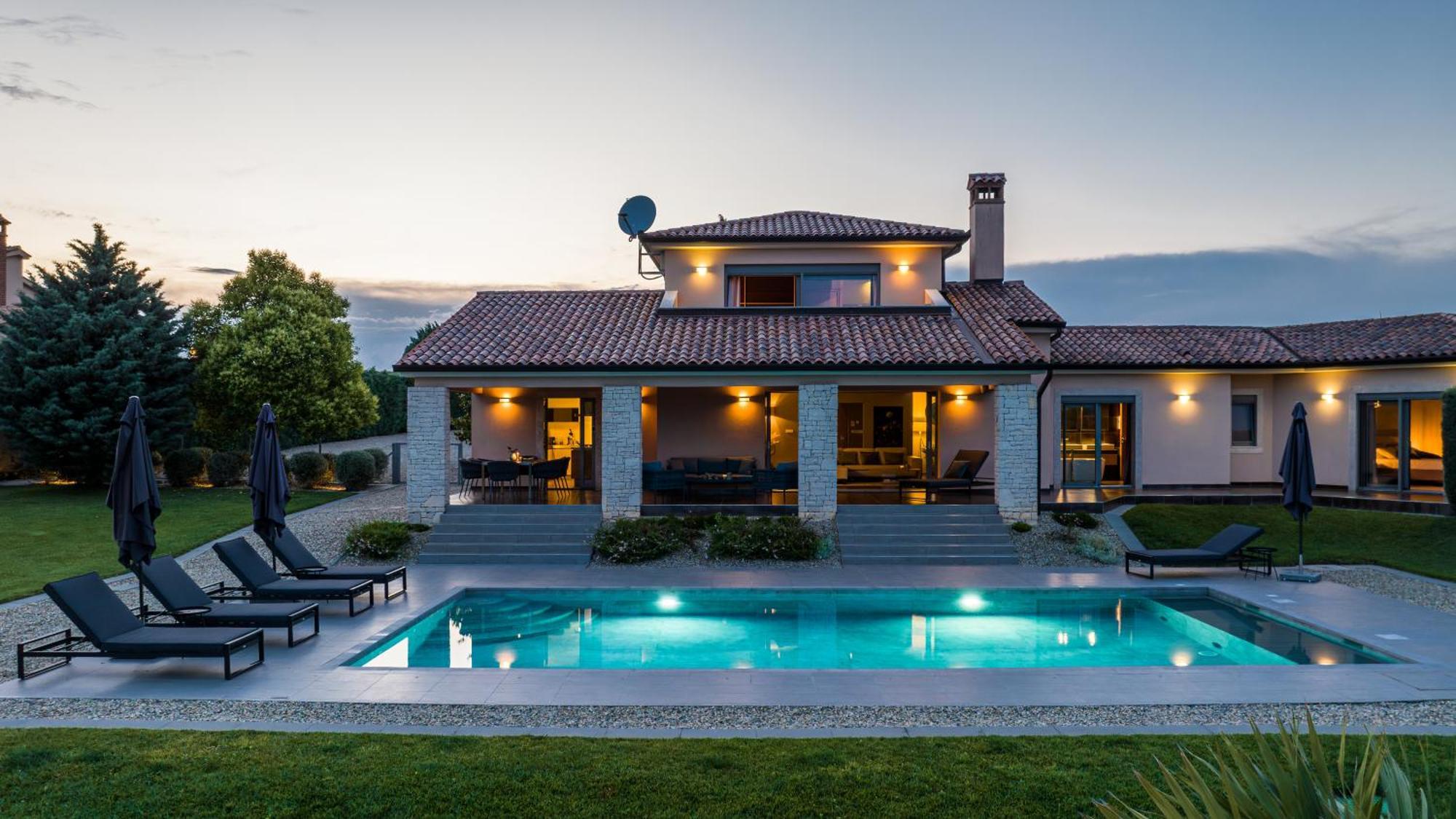 Villa Labin In Zartinj - Luxury Privacy Heated Pool With Auto Cover Eksteriør bilde